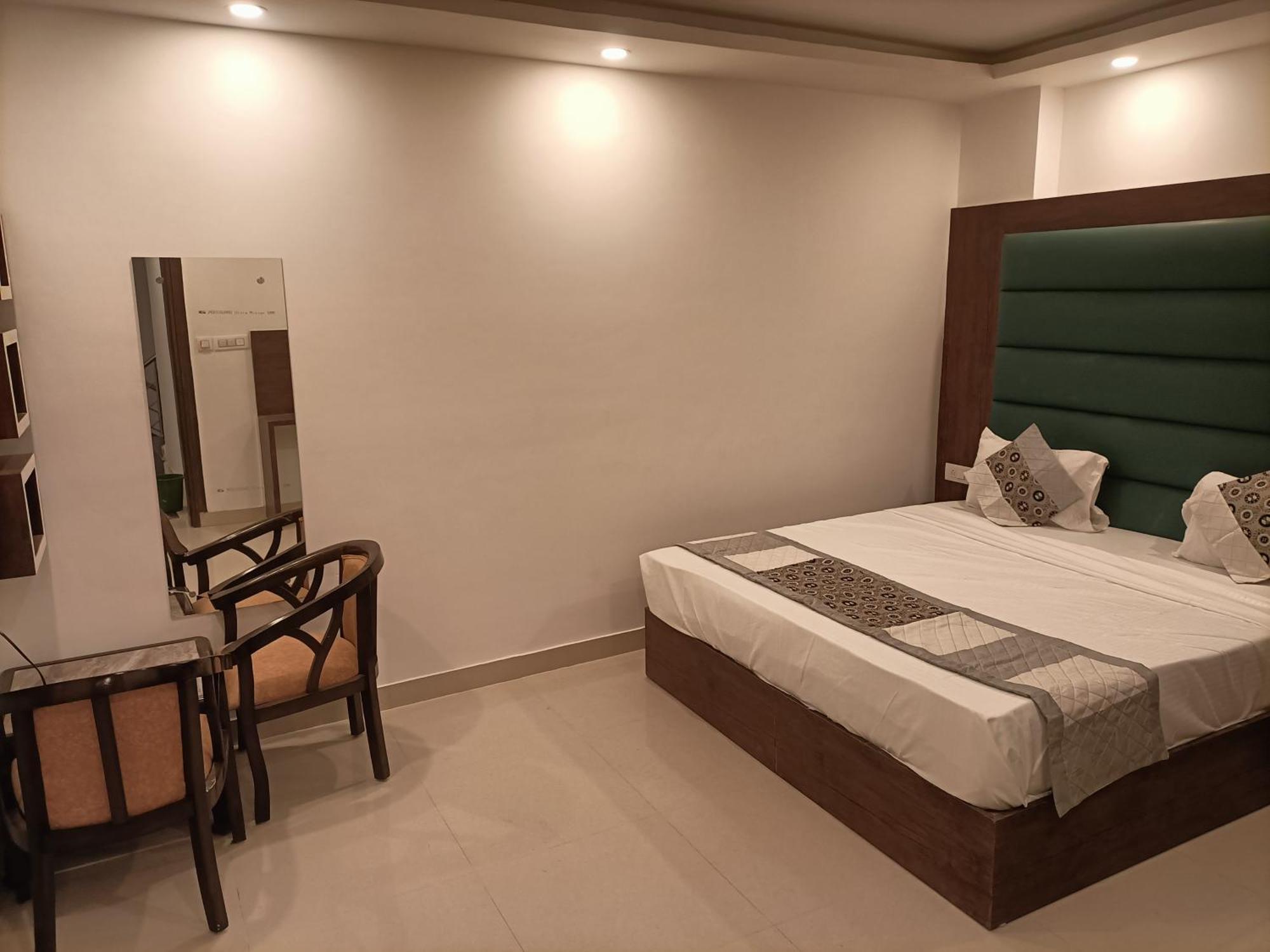 Hotel Grand Aerotech Νέο Δελχί Εξωτερικό φωτογραφία