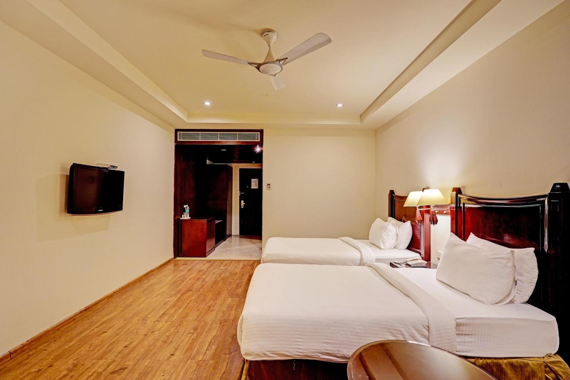 Hotel Grand Aerotech Νέο Δελχί Εξωτερικό φωτογραφία